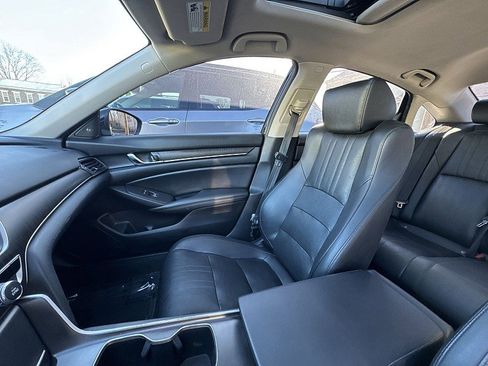 Used 2021 Honda Accord EX-L image 12