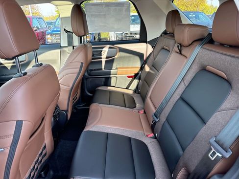 New 2025 Ford Bronco Sport Outer Banks w/ Outer Banks Tech Package+ AWD/4WD image 24