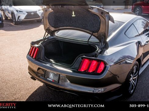 Used 2017 Ford Mustang GT Premium w/ Equipment Group 401A image 31