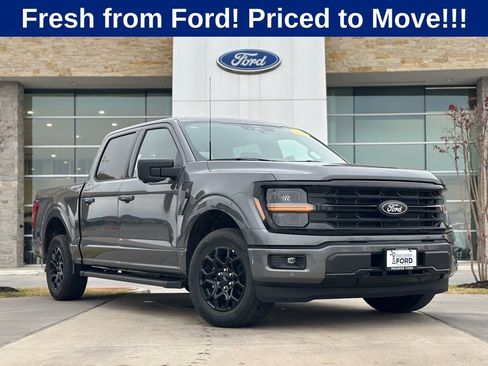 New 2025 Ford F150 XLT w/ Equipment Group 302A MID image 36