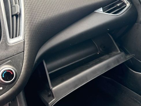 Used 2021 Chevrolet Malibu LT image 10