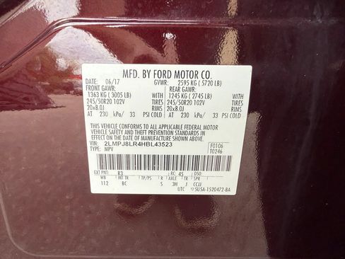 Used 2017 Lincoln MKX Reserve w/ Lincoln MKX Climate Package AWD/4WD image 38