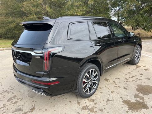 New 2025 Cadillac XT6 Sport w/ LPO, Floor Liner Package image 9