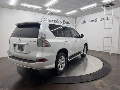 Used 2014 Lexus GX 460 w/ Preferred Accessory Package image 7