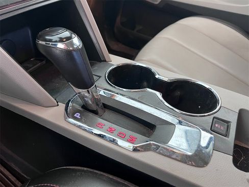 Used 2017 GMC Terrain SLT image 22