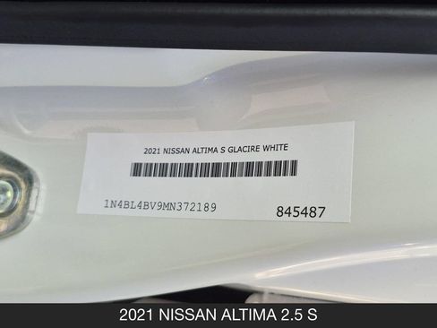 Used 2021 Nissan Altima 2.5 S FWD image 24