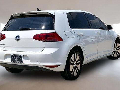 Used 2016 Volkswagen e-Golf SE w/ DC Fast Charging Package FWD image 2