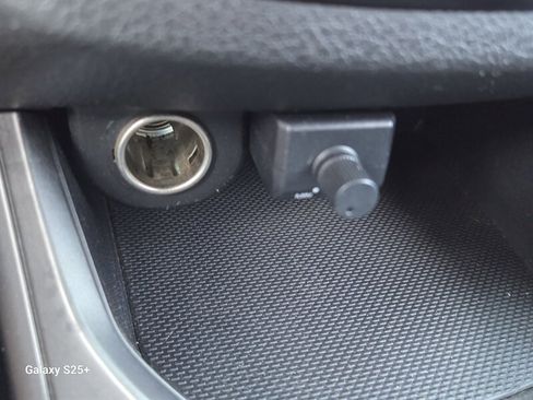 Used 2013 Subaru Impreza WRX Sedan image 25