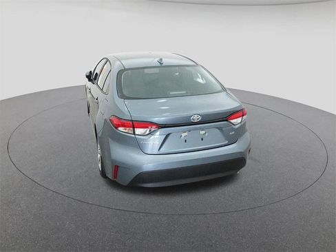 New 2026 Toyota Corolla LE image 6