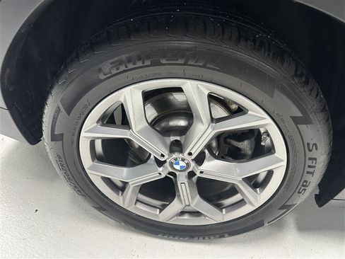 Used 2022 BMW X3 xDrive30i w/ Premium Package 2 AWD/4WD image 12
