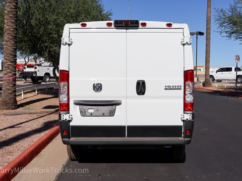 New 2025 RAM ProMaster 1500 w/ Convenience Group FWD image 4