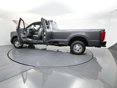 Used 2026 Ford F250 XL RWD image 37
