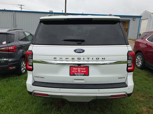 Used 2023 Ford Expedition Max Limited AWD/4WD image 5