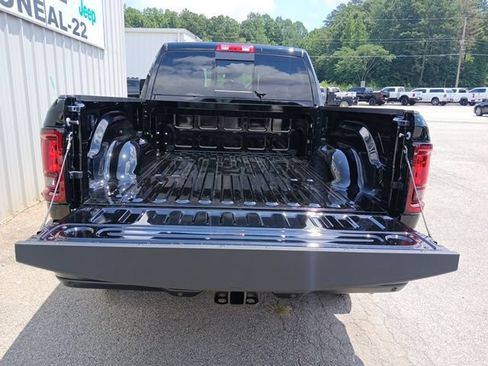 New 2026 RAM 2500 Tradesman AWD/4WD image 7
