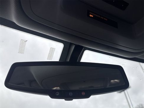 Used 2015 GMC Sierra 1500 SLE w/ SLE Value Package image 30