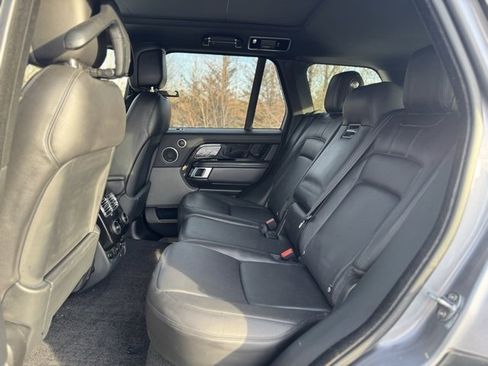 Used 2020 Land Rover Range Rover HSE image 14