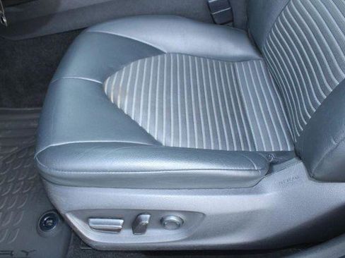 Certified 2021 Toyota Camry SE FWD image 16