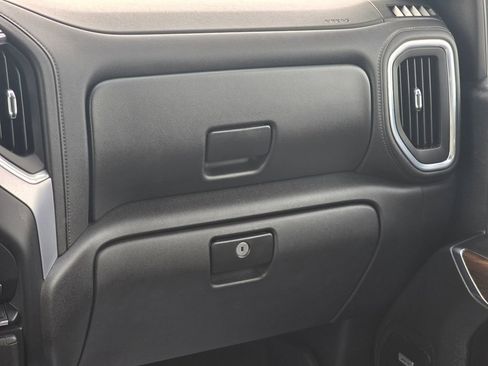 Used 2021 GMC Sierra 2500 SLT w/ SLT Premium Package image 40