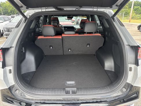 Used 2023 Kia Sportage SX FWD image 8