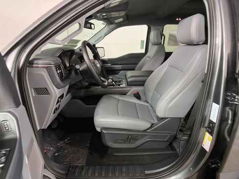 New 2025 Ford F150 Lightning Flash image 30