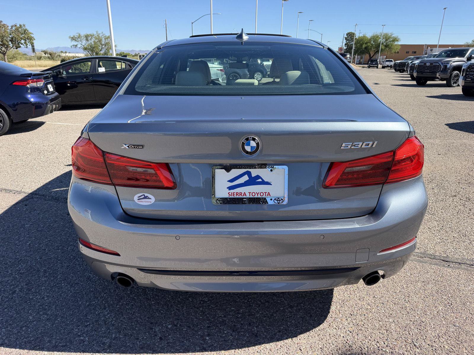 Used 2020 BMW 530i xDrive AWD/4WD image 3