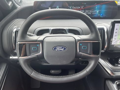 New 2027 Ford Expedition Platinum w/ Stealth Performance Package AWD/4WD image 24