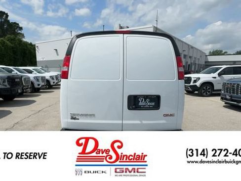 New 2026 GMC Savana 2500 RWD image 7