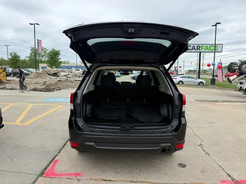 Used 2020 Subaru Forester Premium AWD/4WD image 13