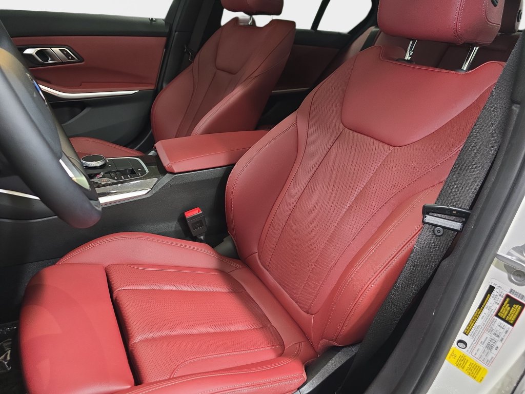 Certified 2023 BMW 330i Sedan w/ Driving Assistance Package RWD image 14