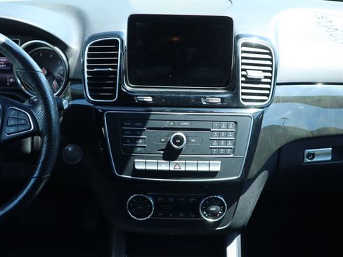 Used 2018 Mercedes-Benz GLE 350 4MATIC image 8