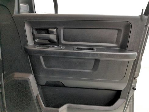 Used 2022 RAM 1500 Express w/ Ceramic Grey Express Package AWD/4WD image 25