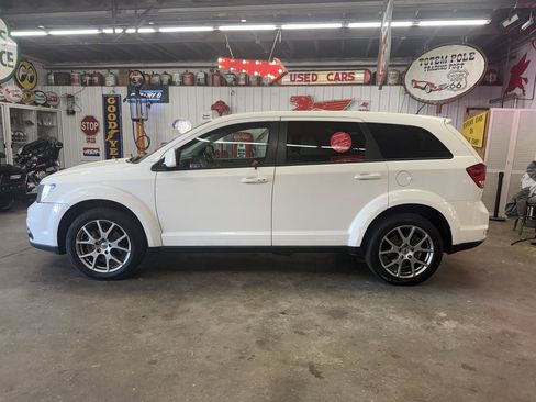Used 2019 Dodge Journey GT AWD/4WD image 2