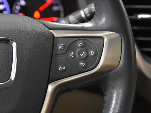 Used 2020 GMC Acadia Denali AWD/4WD image 23