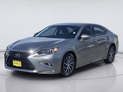 Used 2018 Lexus ES 350 w/ Luxury Package w/Wood Trim FWD image 1