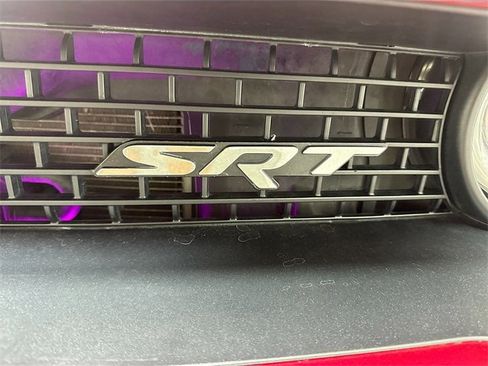 Used 2016 Dodge Challenger SRT Hellcat image 29