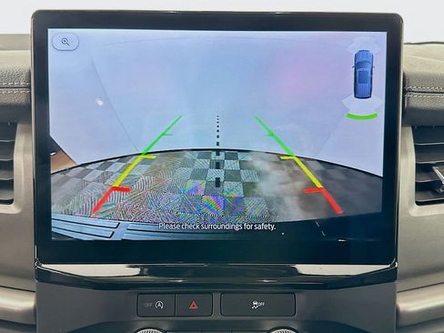 Used 2024 Ford Expedition XLT image 14