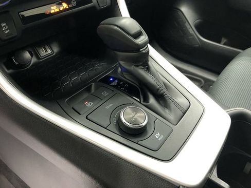 Used 2024 Toyota RAV4 LE image 25