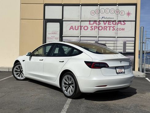 Used 2023 Tesla Model 3 Standard Range RWD image 9