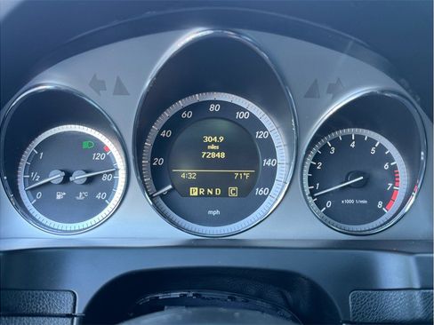 Used 2009 Mercedes-Benz C 300 Sport image 14