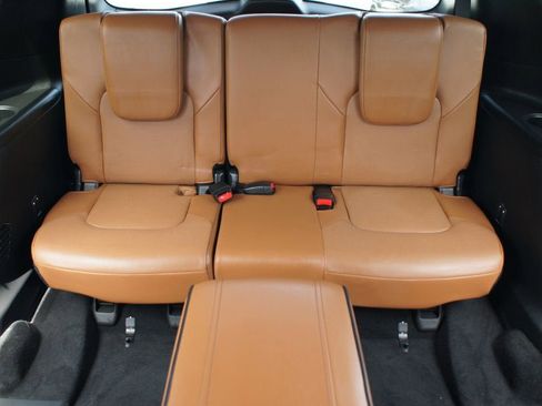 Used 2024 INFINITI QX80 Sensory w/ Cargo Package image 17