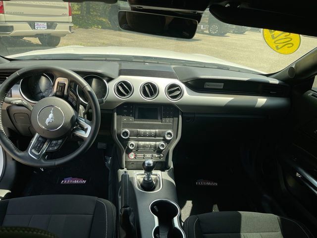 Used 2022 Ford Mustang GT RWD image 19