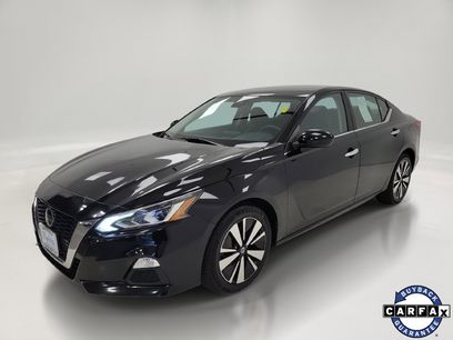 Used 2021 Nissan Altima 2.5 SV
