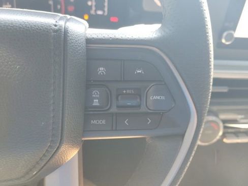 Used 2025 Toyota 4Runner SR5 image 11