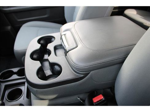 Used 2017 RAM 2500 Tradesman w/ Chrome Appearance Group image 28