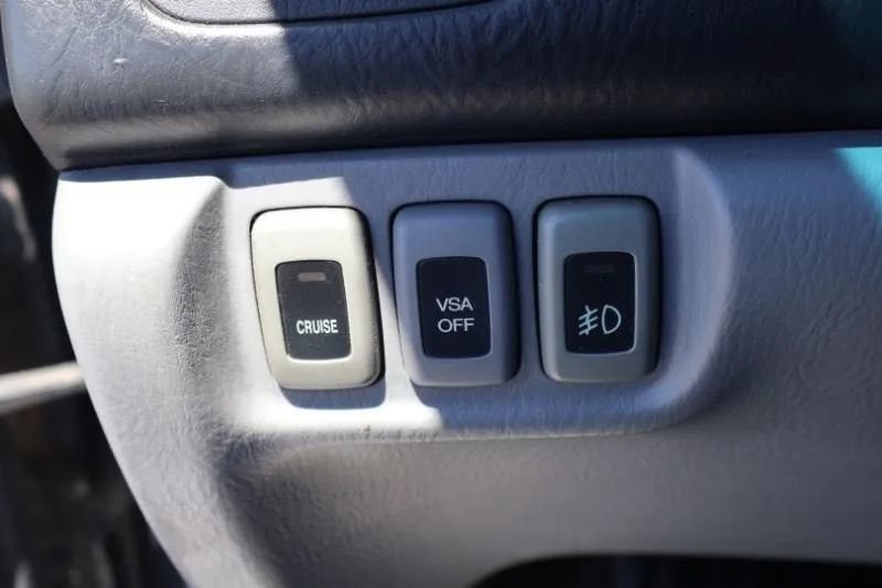 Used 2004 Acura MDX Touring AWD/4WD image 16