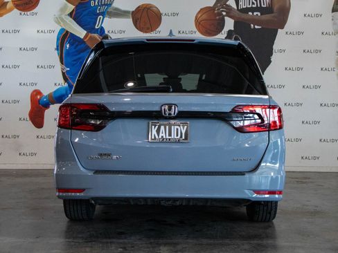 Used 2023 Honda Odyssey Sport image 23