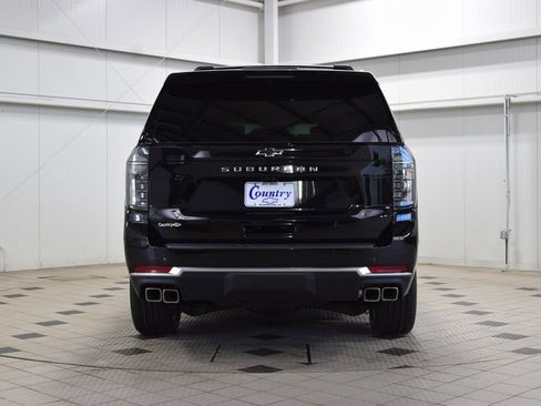 New 2026 Chevrolet Suburban High Country image 7