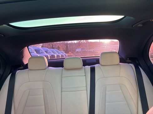 Used 2021 Mercedes-Benz E 53 AMG 4MATIC Sedan image 22