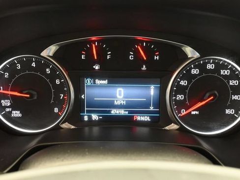 Used 2019 Chevrolet Blazer LT FWD image 36