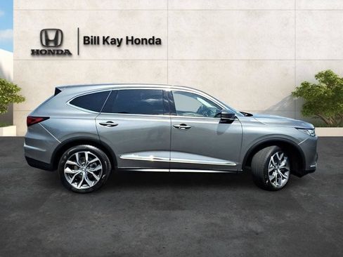 Used 2024 Acura MDX SH-AWD w/ Technology Package image 2